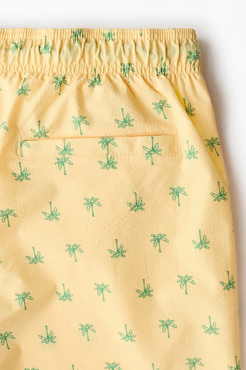 H&M  Seersucker swim shorts for Men | Best Price UAE