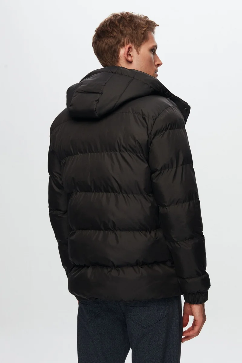 D'S DAMAT Regular Fit Black Windproof Dense Fiber Filled Warm Removable Hooded Winter Coat 1HF07ORT09020