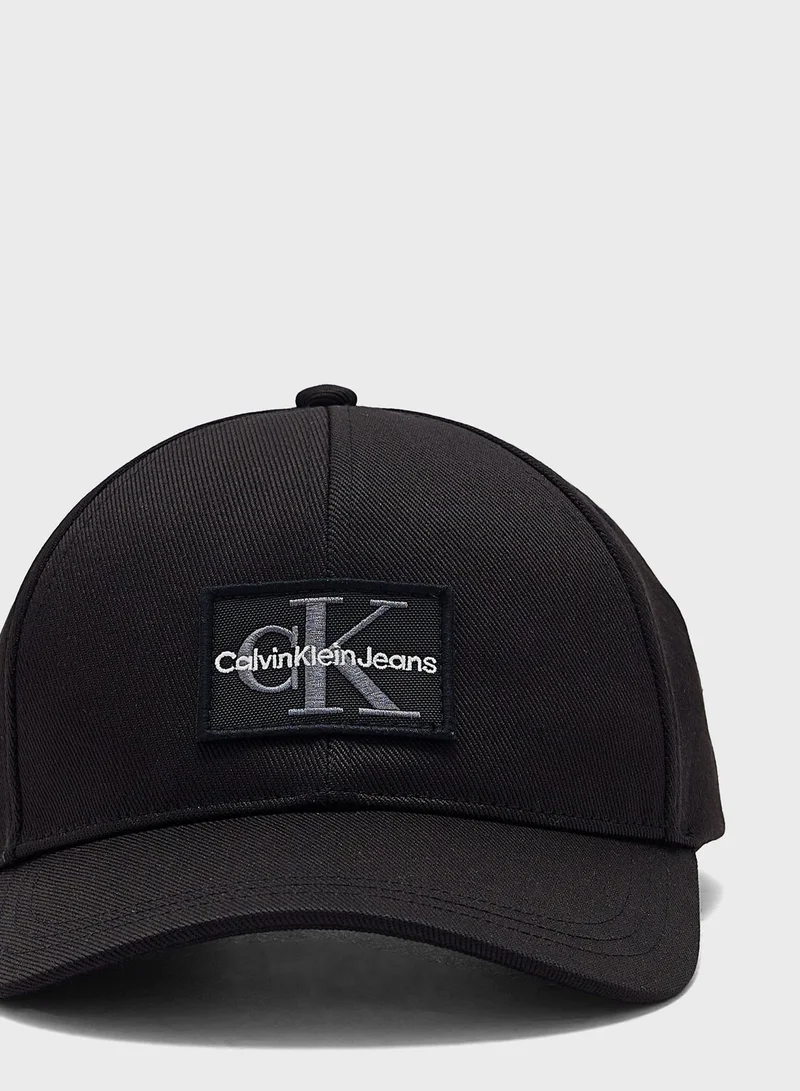 Calvin Klein Jeans Logo Print Curved Peak Cap