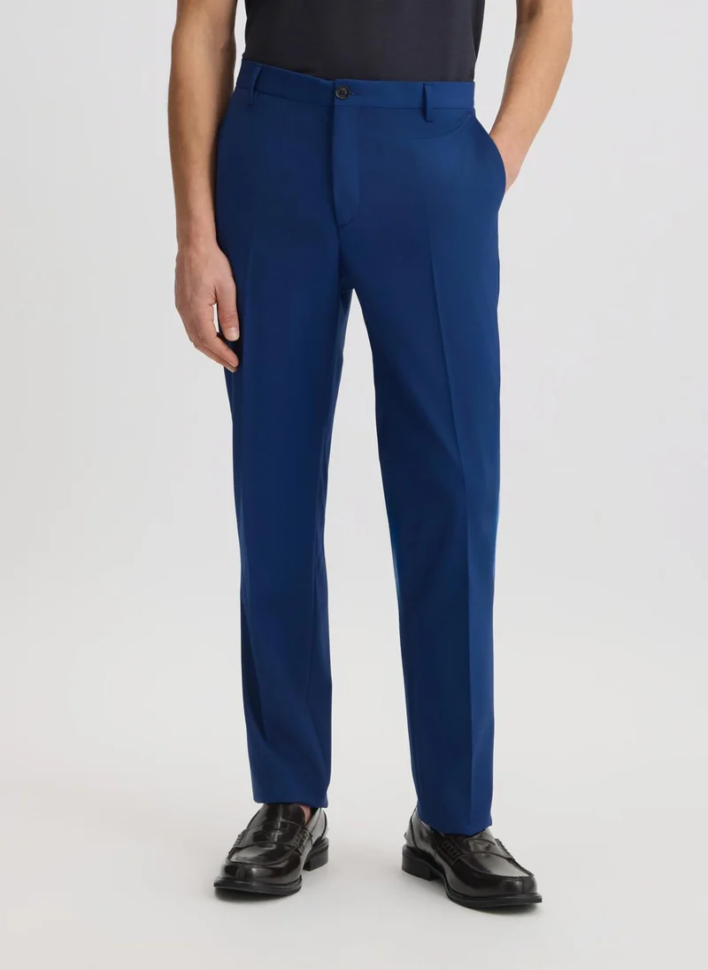 ليو جو Regular Fit Chino Trousers