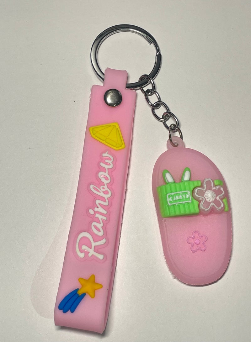 ميدالية مفاتيح كرتونية مميزة اكسسوار مميز سلسلة مفاتيح بتصميم حذاء ستيبلر مع شريط يتناسب مع مفاتيح السيارة والمحفظة والحقيبة هدية رائعة وجميلة - Image 4