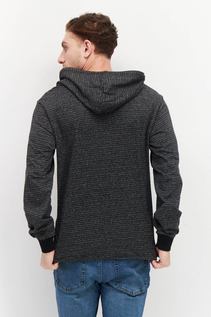 Sovereign Code سويت شيرتات بأكمام طويلة مع غطاء للرأس للرجال، أسود - Image 3