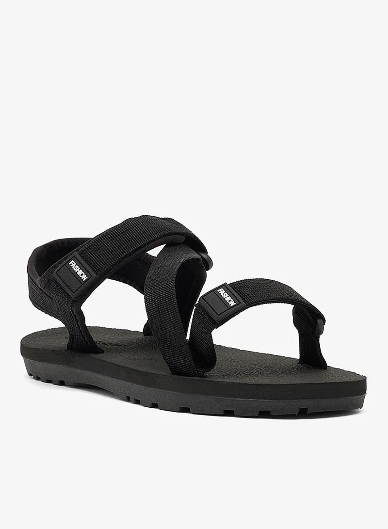 سفنتي فايف صنادل كاجوال بحزام للكاحل