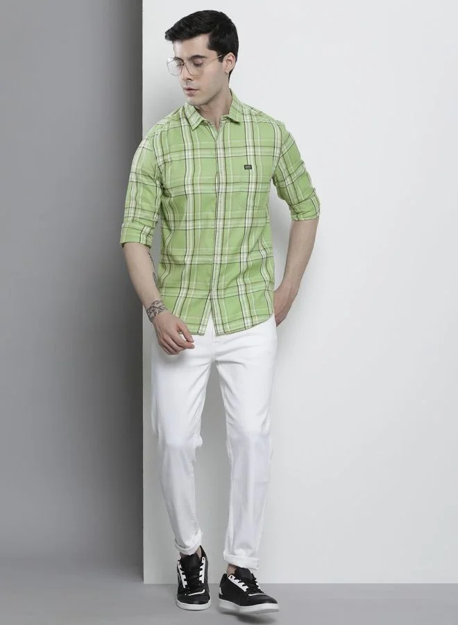 The Indian Garage Co Men Regular Fit Checkered Full Sleeves Cutaway Collar Casual Shirt