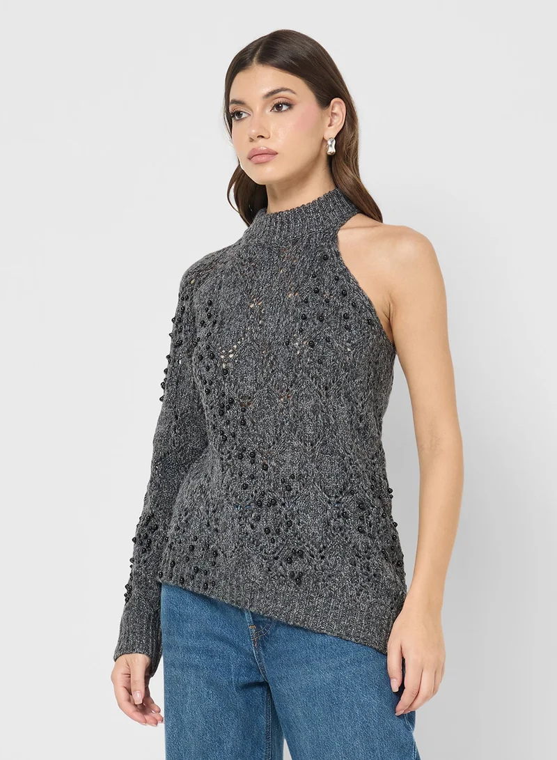 ايلا كنزة بكتف واحد