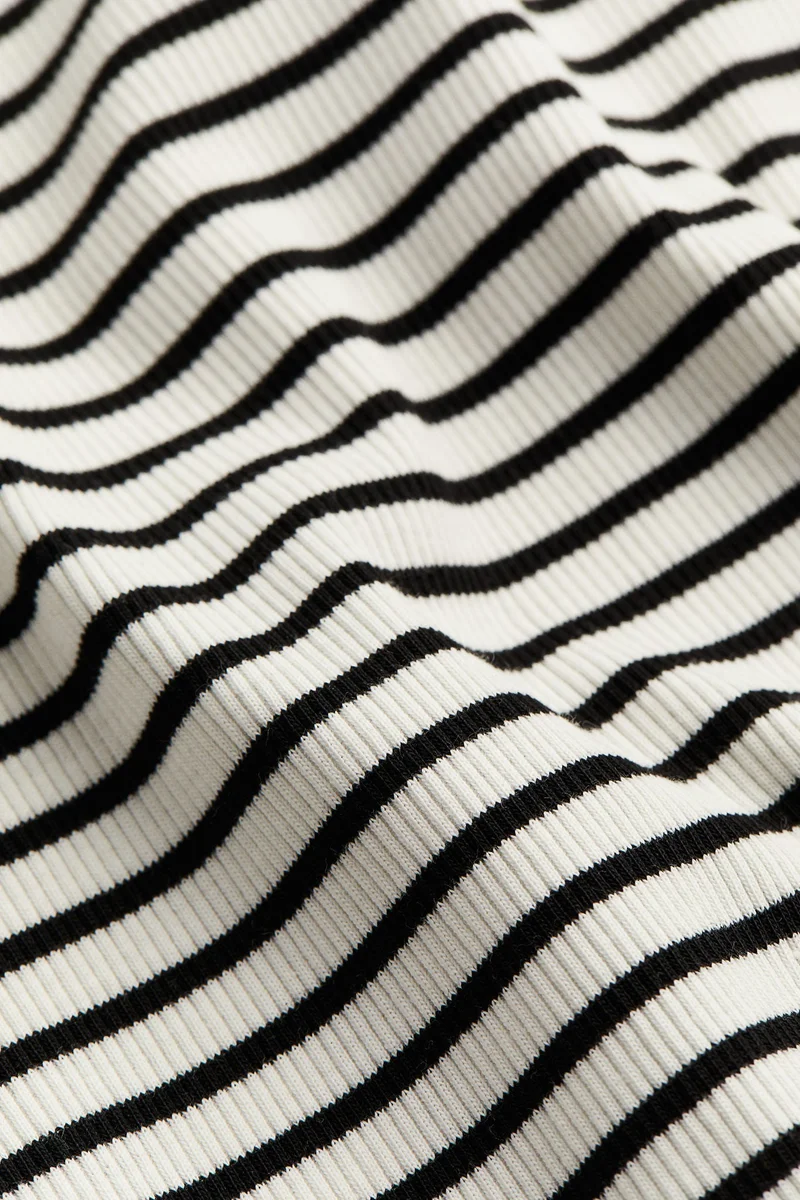H&M Ribbed jersey dress