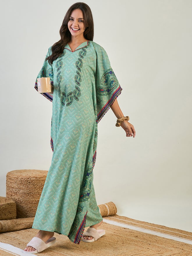 The Kaftan Company Green Paisley Printed Kaftan Nightdress with 3/4 Sleeves - Image 1