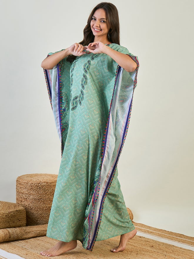 The Kaftan Company Green Paisley Printed Kaftan Nightdress with 3/4 Sleeves - Image 3