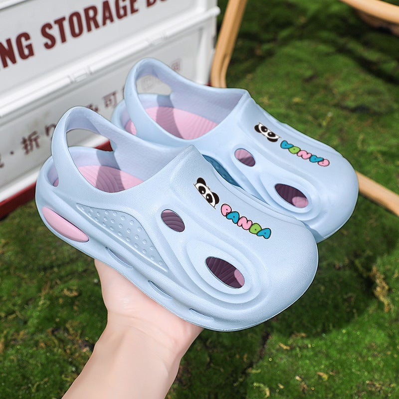 Summer Slip-On Clogs For Middle And Large Children, Boys And Girls, Lightweight Beach Sandals With A Stepping-On-Clouds Feel - Image 1