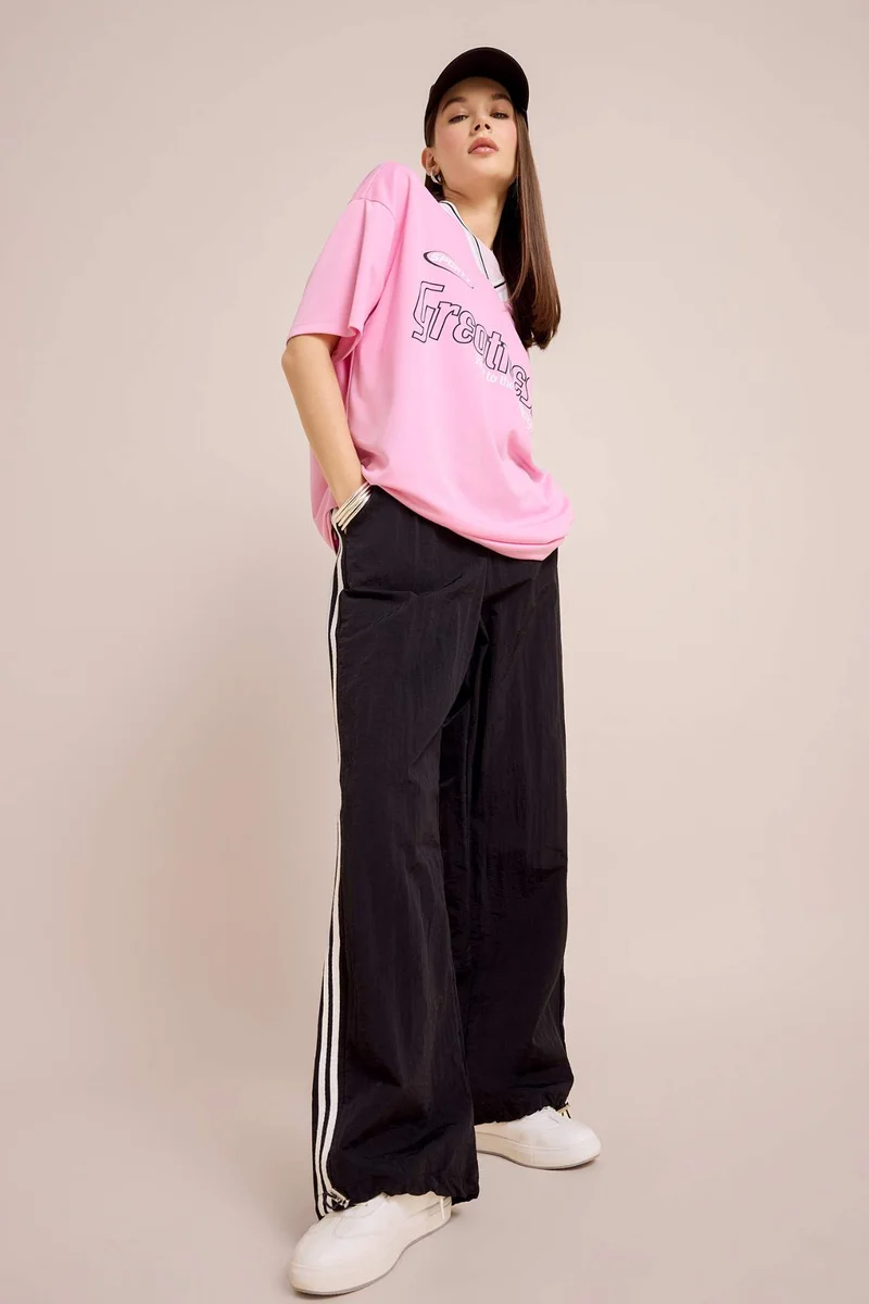 ديفاكتو Normal Waist Parachute Trousers