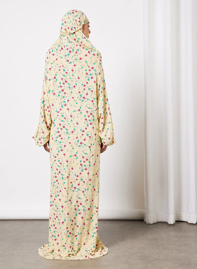 Hayat Praying Dress With Attached Veil