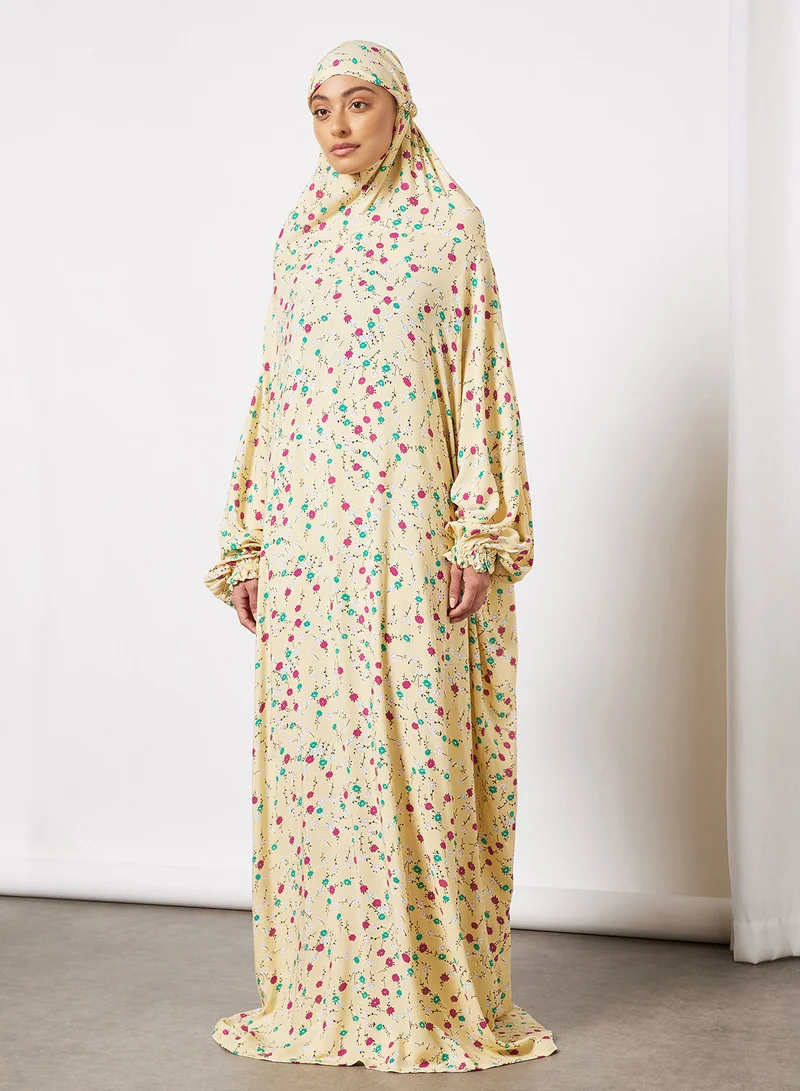 Hayat Praying Dress With Attached Veil