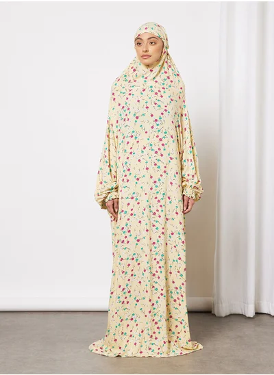Hayat Praying Dress With Attached Veil