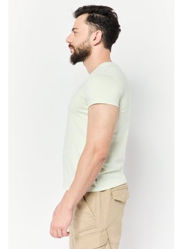 Levi's Men Crew Neck Short Sleeves Graphic Printed T-Shirt, Light Mint  - Image 3