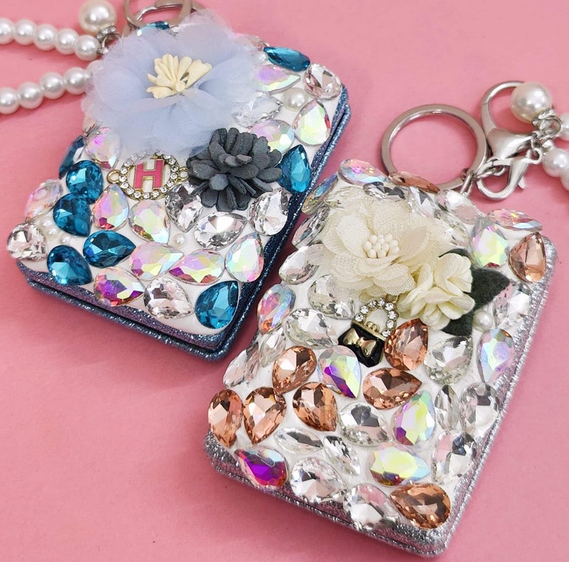 Tera13 TERA 13 Mirror for Makeup 1 Pcs Square Shape Mirror Keyring for Girls Crystal Portable Miror Small Mirror Keychain Mirror for Women Purse Bag Handheld Folding Travel Mirror  - Image 4