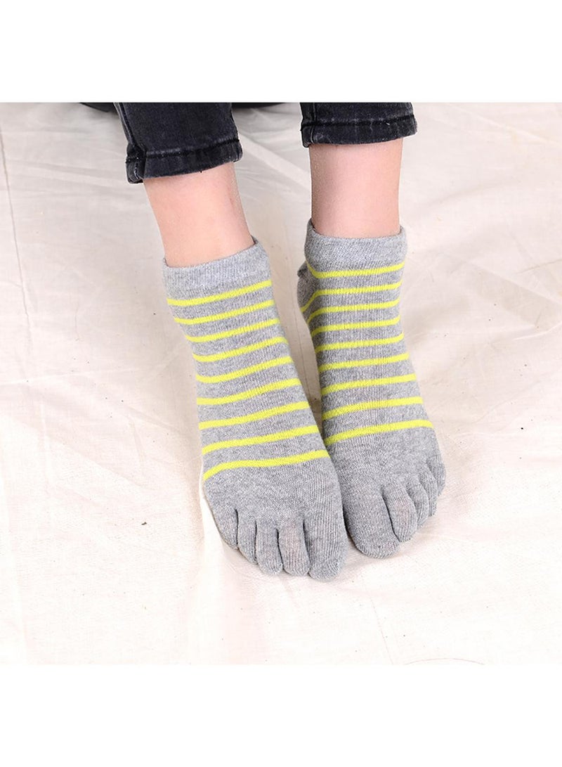 Sweet seven جوارب أصابع القدم النسائية - 4 أزواج من جوارب قطنية بخمسة أصابع للجري بحجم صغير - Image 5