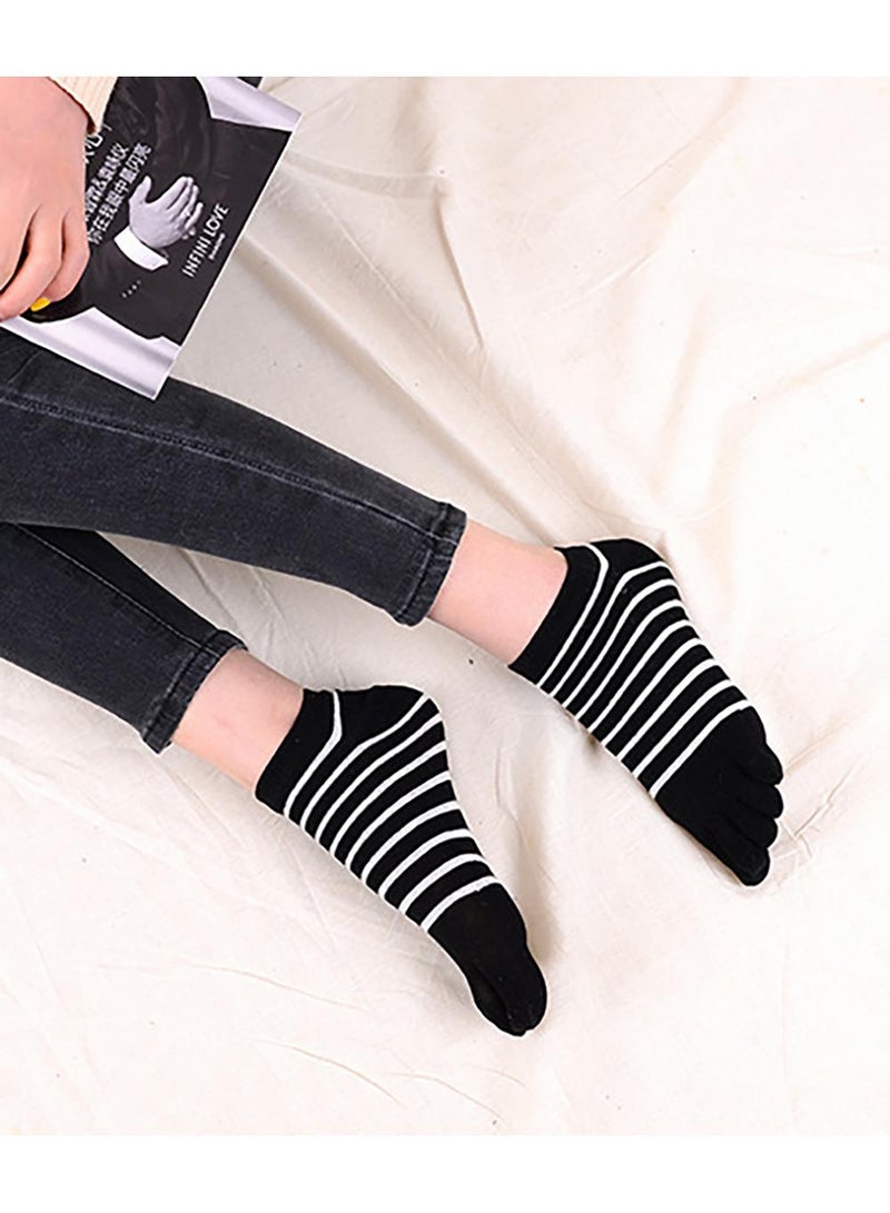 Sweet seven جوارب أصابع القدم النسائية - 4 أزواج من جوارب قطنية بخمسة أصابع للجري بحجم صغير - Image 2