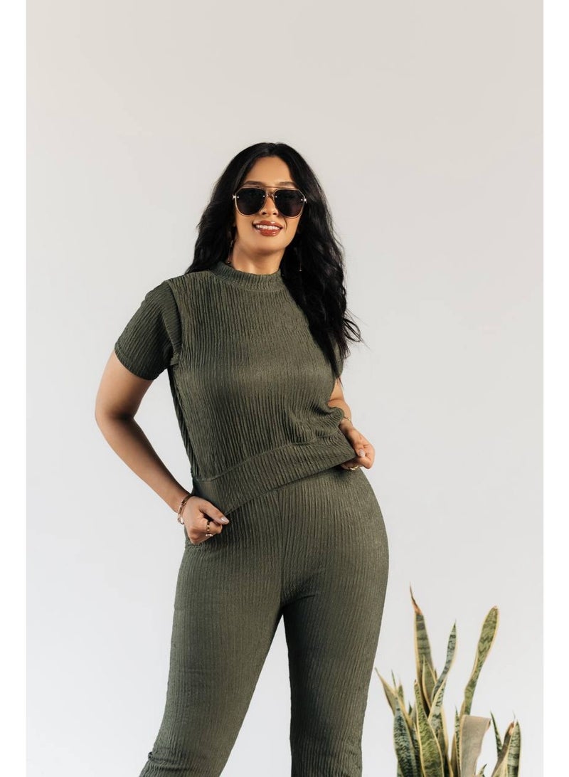 نونا فاشون طقم قطعتين للنساء تيشيرت قصير كاجوال وبنطال فضفاض بتصميم رياضي متميز خامه كوريشه ليكرا مستورد - Image 4