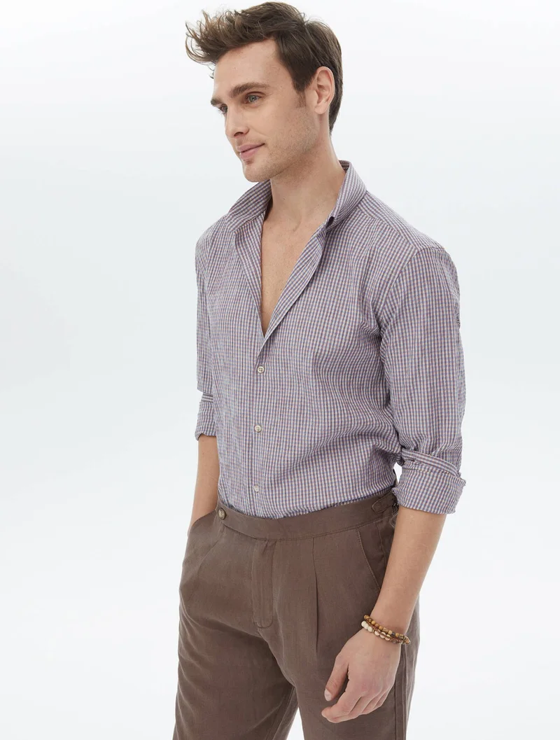 Kip Plum Regular Fit Woven Casual Cotton Blend Shirt