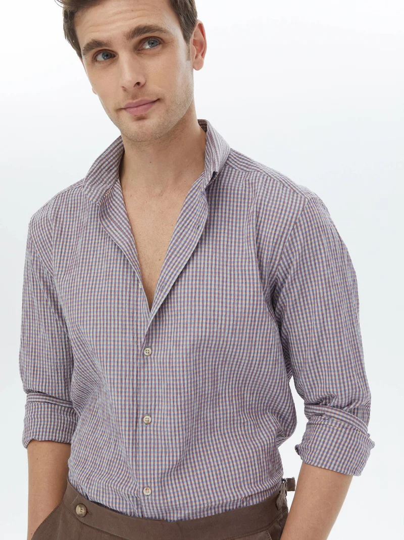 Kip Plum Regular Fit Woven Casual Cotton Blend Shirt