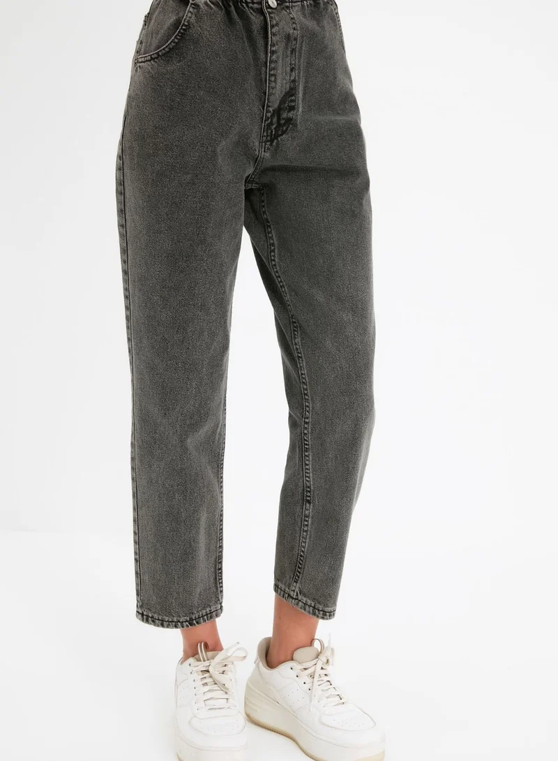 trendyol High Waist Mom Jeans
