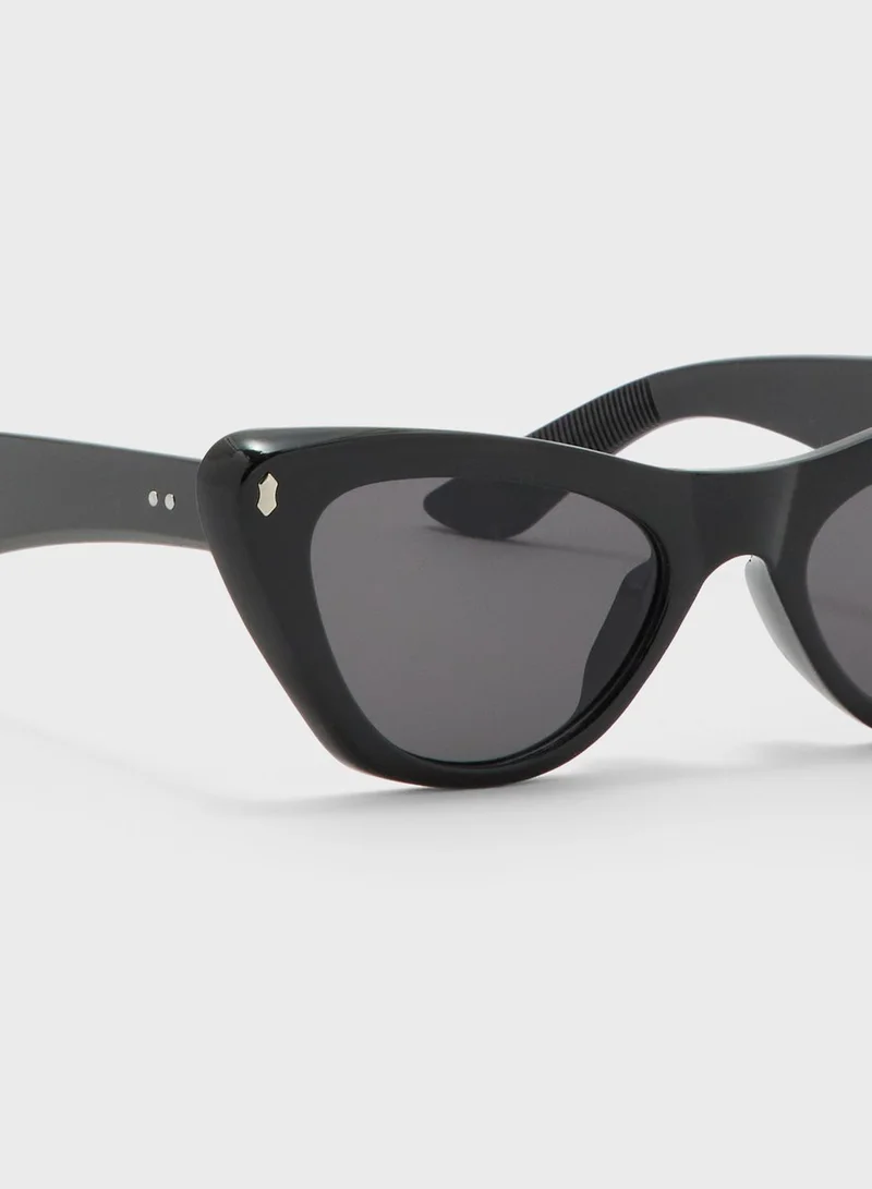 ايلا Cat Eye Sunglasses
