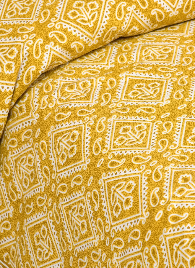 CLOTHOLOGY CLOTHOLOGY Gold Floral Pure Cotton 180 TC King Fine Bedsheet with 2 Pillow Covers - 108 x 89 inches