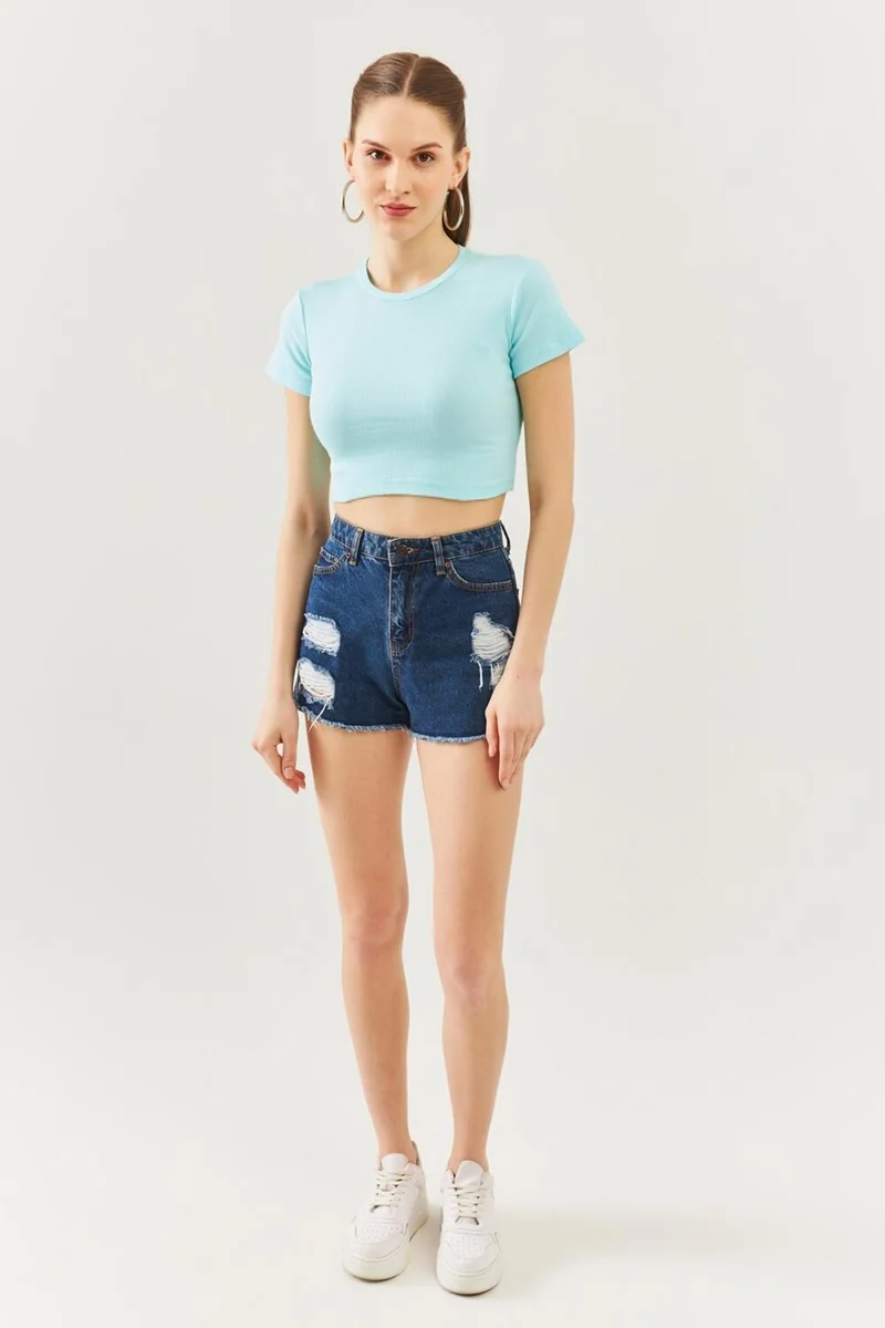 بوتيكجيز Aqua Kısa Kol Bisiklet Yaka Vücuda Oturan %100 Pamuklu Kaşkorse Esnek Crop Bluz