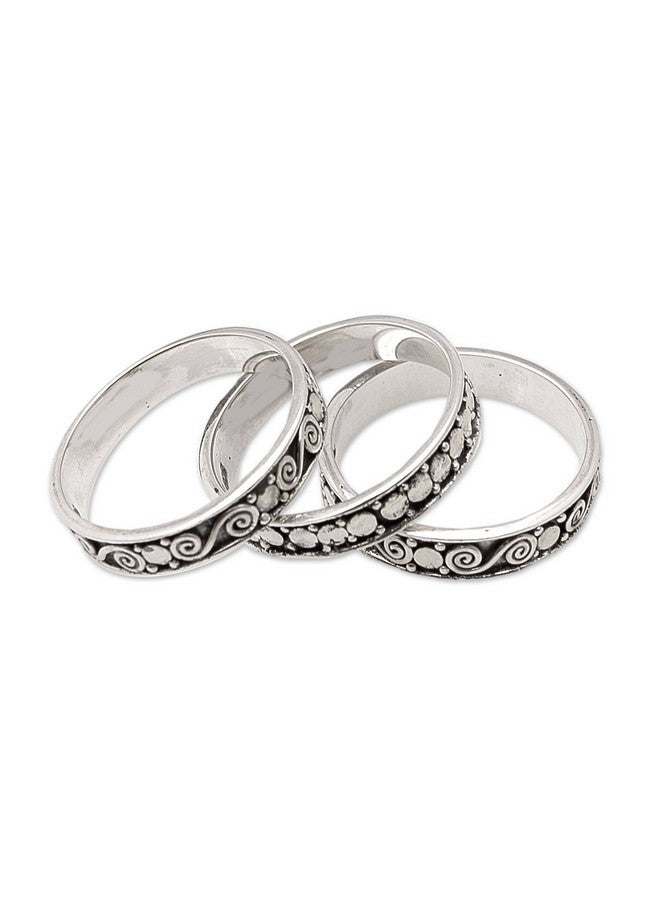 NOVICA مجموعة خواتم فضة استرلينية عيار .925 مصنوعة يدويًا من إندونيسيا (مجموعة من 3 خواتم) عرض الحلقة 10 مم 'معًا' (مجموعة من 3) - Image 1