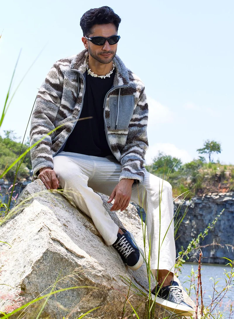 Campus Sutra Men's Light Grey & Chocolate Brown Camouflage Sherpa Puffer Jacket