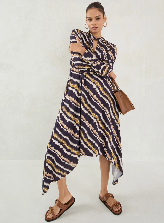 Femmella Femmella Black Abstract Print Asymmetric Hem A-Line Maxi Dress