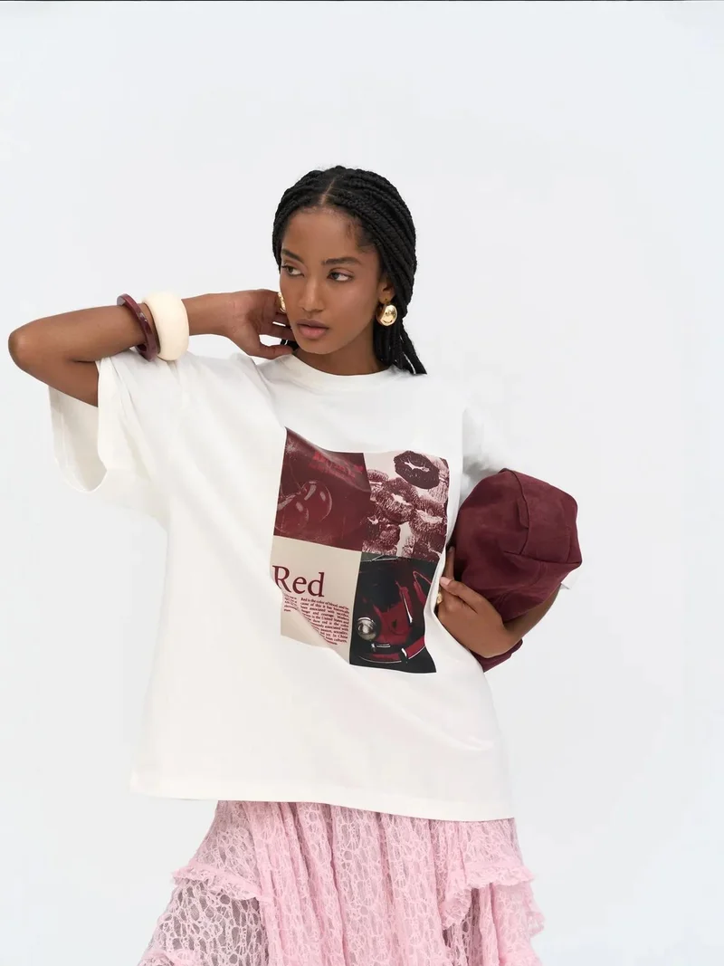 Mai Collection MAI STUDIOS Red Bloom Oversize White T-Shirt