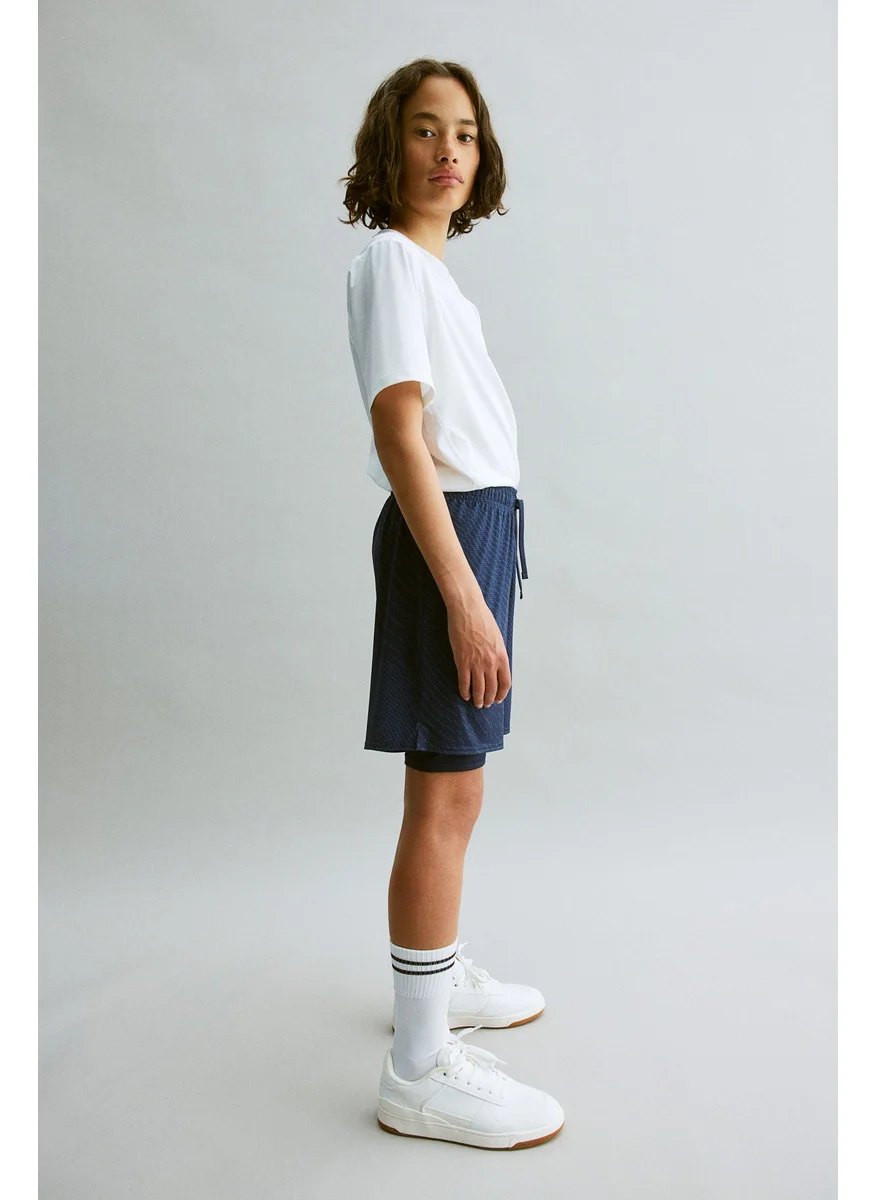 اتش اند ام Drymove™ Double-Layered Sports Shorts