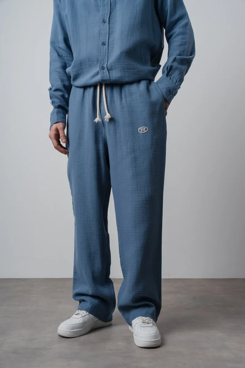 RESPIRE Men's R Embroidered Muslin Baggy Pants Light Blue