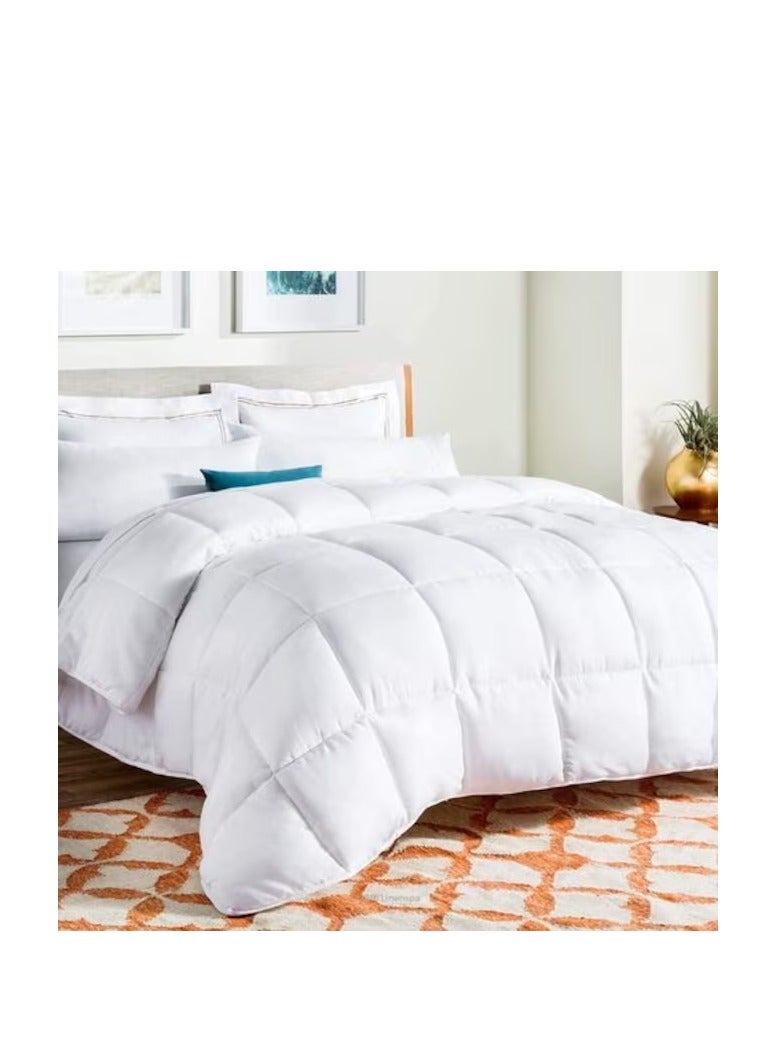 DEEP SLEEP Every Night Deep Sleep White Stripe Microfiber Quilt 85 GSM White (Full - W 200 X L 200) - Image 1