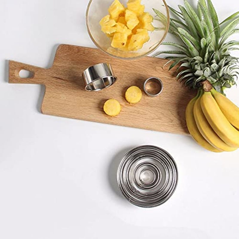 12 Pieces Round Biscuit Cutters Set, Height 2.8cm Sturdy Stainless Steel Circle Round Cookie Cutters in Graduated Sizes Shape Molds for Pastries Doughs Doughnuts Ring Molds Silver - Image 5