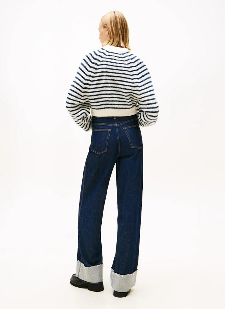 تومي جينز كنزة قصيرة بياقة مستديرة