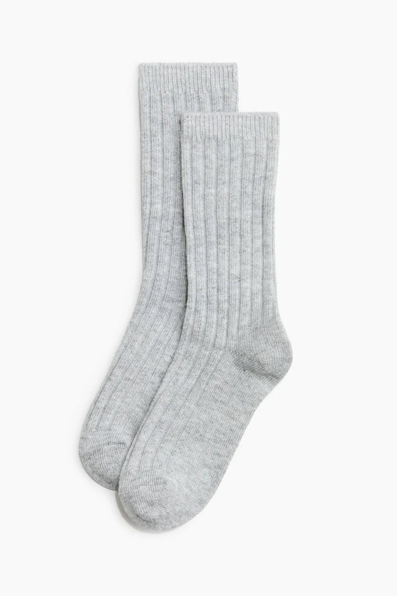 اتش اند ام جوارب لامعة