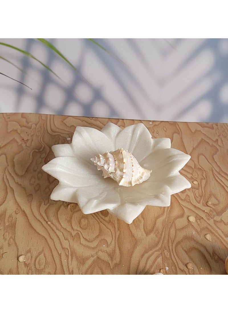 R&M - 6" Marble Leafy Bowl - Flower Bowl, Marble Bowl, White Ruffled Bowl, Decorative Scalloped Bowl, Marble Decor, Coffee Table Bowl, Modern Decorative Objects for Coffee Table Decor Marble Candle Holder - Image 1
