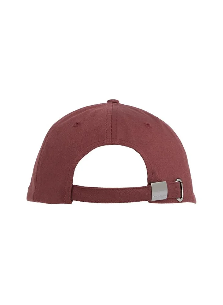 كالفن كلاين Metal Side Baseball Curved Peak Cap