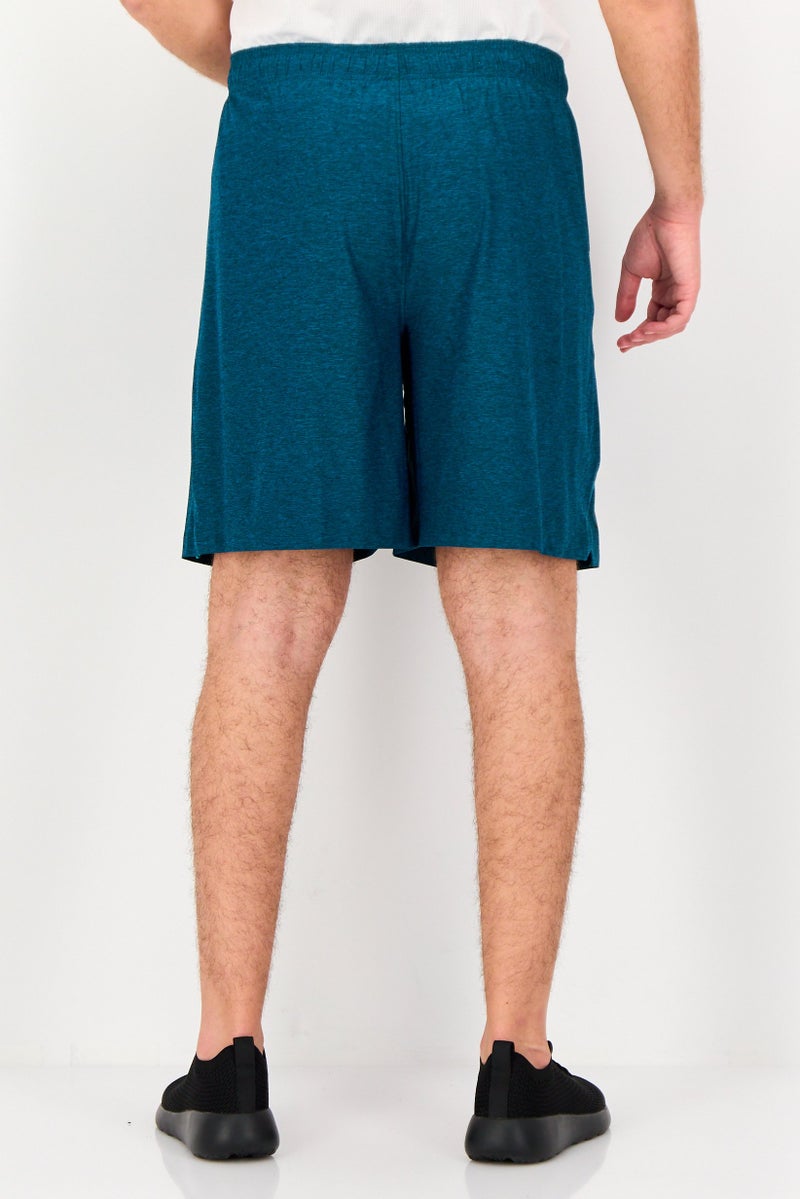 UNDER ARMOUR شورتات تدريب فضفاضة للرجال، متعددة الألوان - Image 3