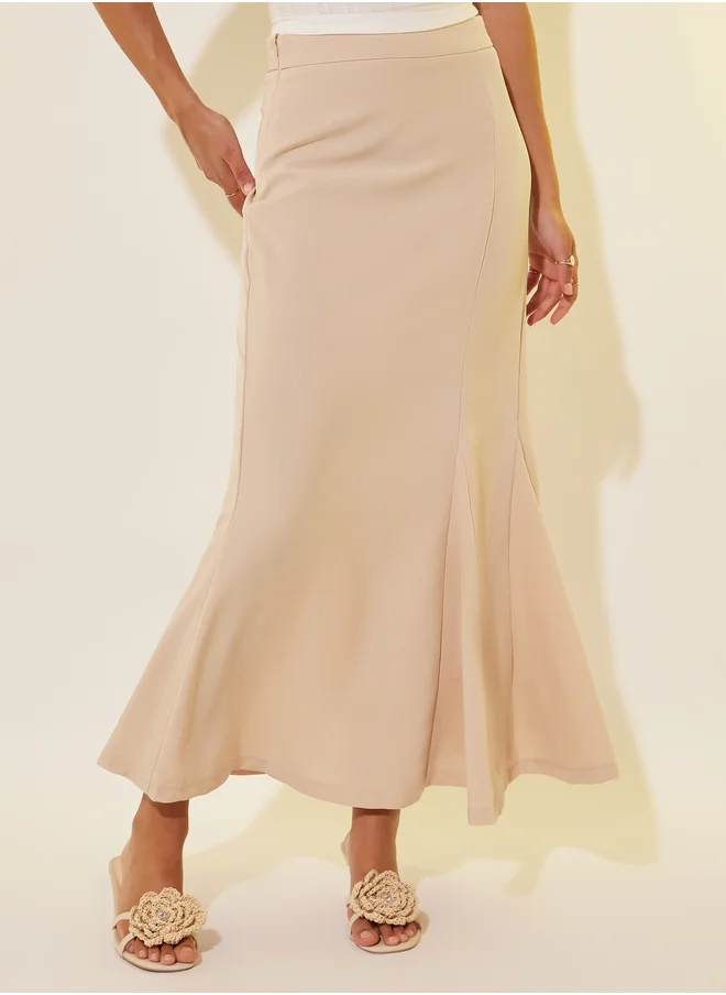 ستايلي Solid Mermaid Maxi Skirt with Concealed Side Zip