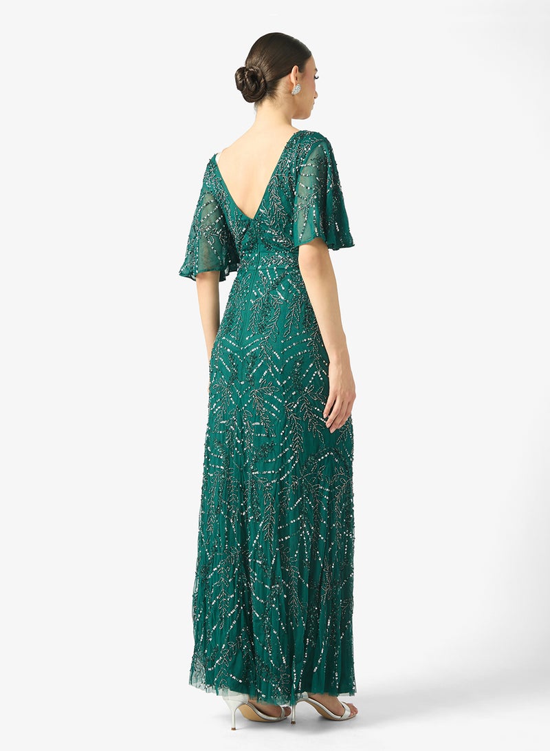 بيوت فستان ماكسي فيونكا مزين بالترتر بياقة على شكل حرف - Image 2