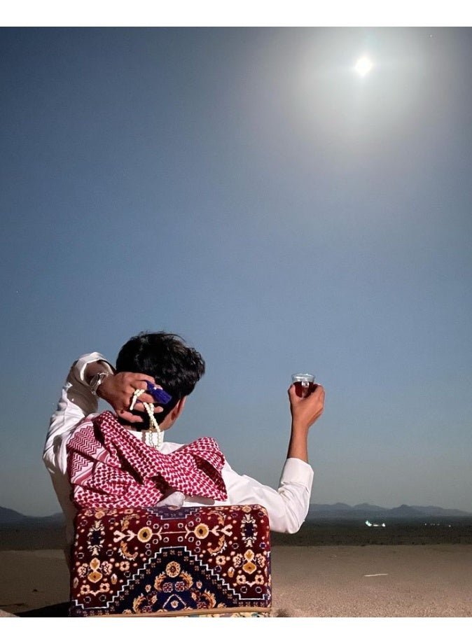 QUTOOB Armrest For Picnic And Camping, Luxurious Arm Rest Pillow, Elegant Traditional Design, Size 20x23x43 cm, Breathable Fabric, Skin-Friendly, Durable, and Comfortable - Pack of 2 - Image 4