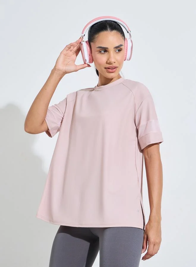Styli Active Pink Solid Mesh Insert Sleeves Side Slit Active T-Shirt
