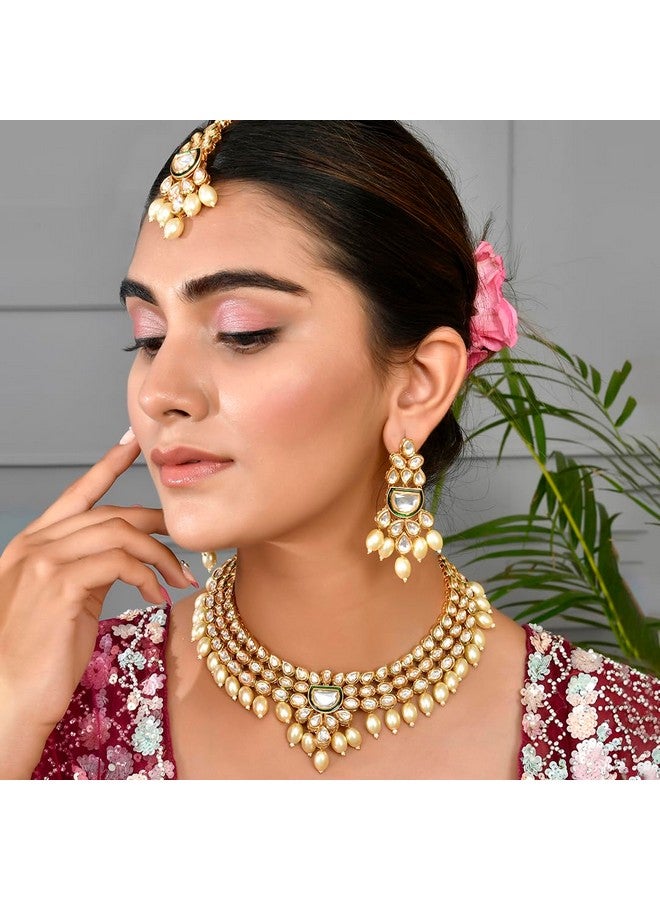 VOYLLA Kundan Elegance Pearl Beads and Faux Kundan Opulent Maang Tika Set - Image 3