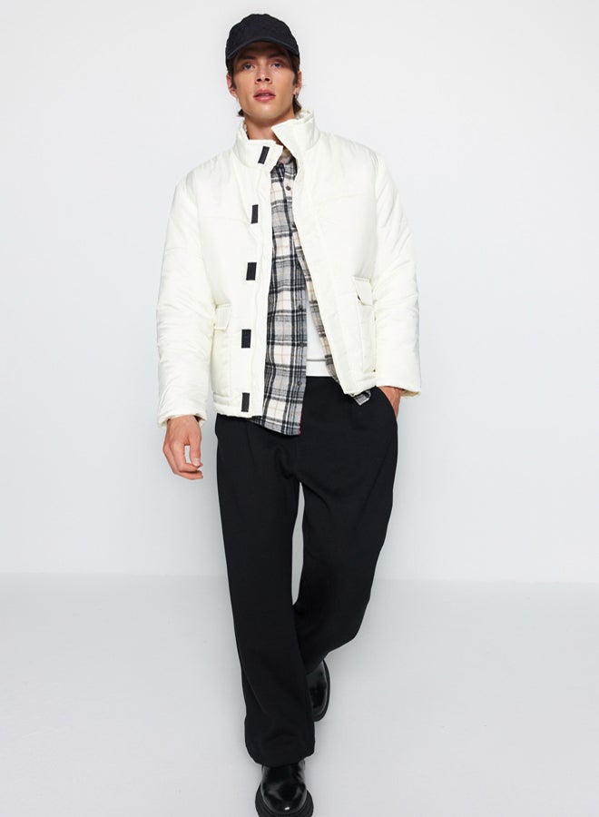 trendyol Ecru Puffer Winter Jacket - Regular Fit, with Pockets - Image 3