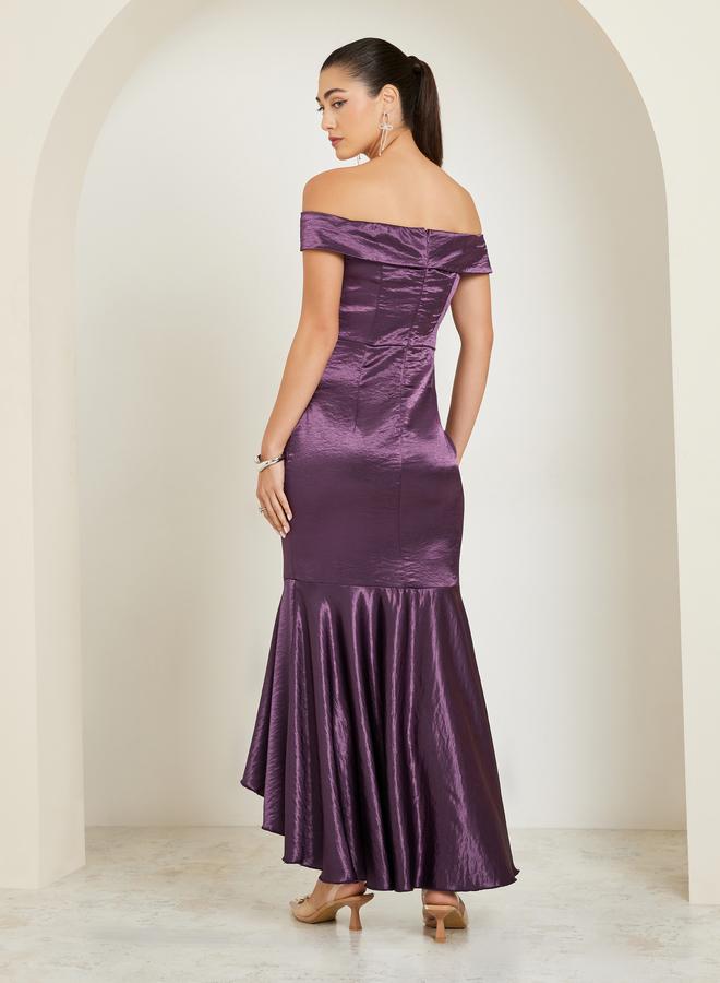 Styli Purple Off Shoulder asymmetric Hem Satin Maxi Dress - Image 5
