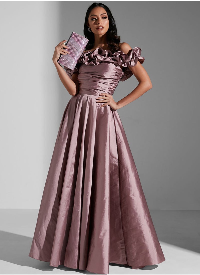 Namshi x Hadia Ghaleb Off Shoulder Ruffle Dress  - Image 5