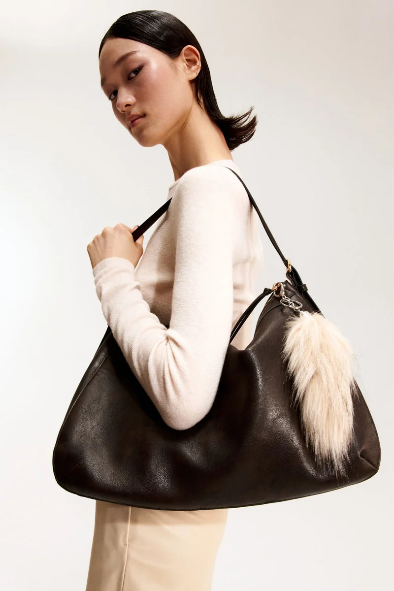 اتش اند ام حقيبة كتف